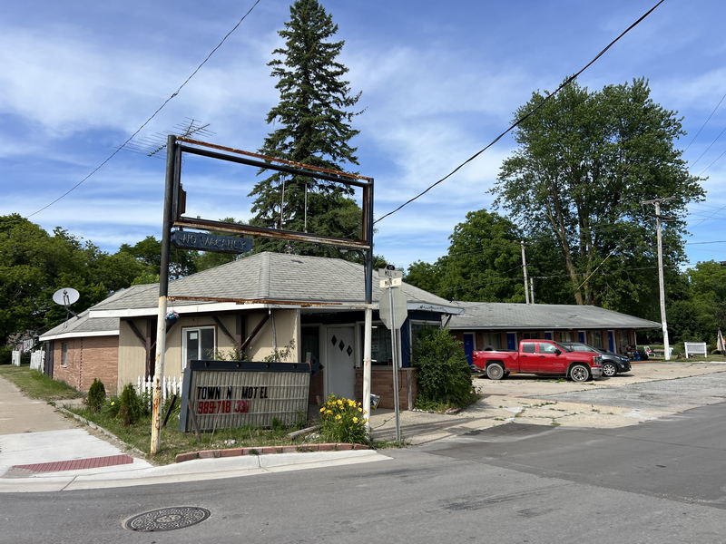 In Town Inn Motel (Northern Trails Motel) - June 15 2024 Photo